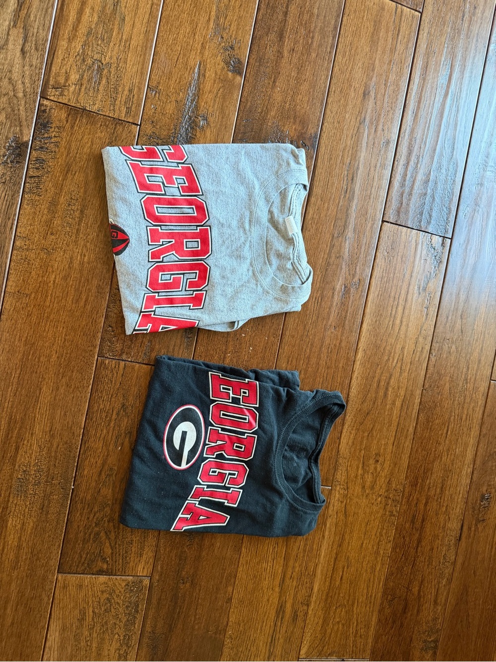 Georgia Bulldogs T-Shirt - Black or Gray